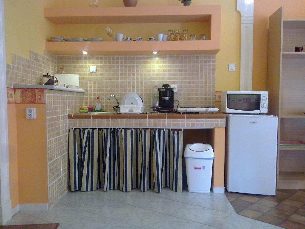 Central Apartman Gyula Ruang foto